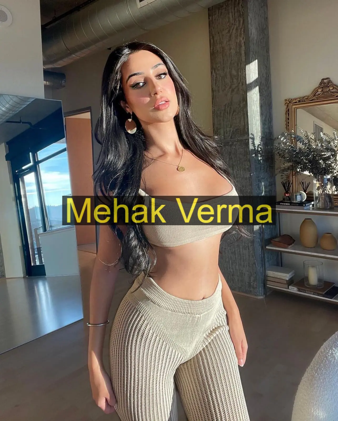  Escorts in Mumbai
